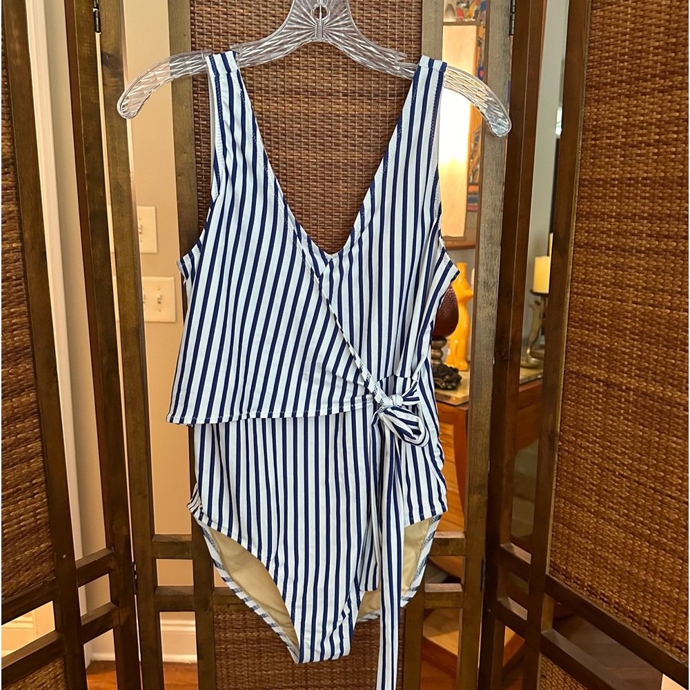 CABANA LIFE x Talbots Blue/White Stripes Wrap One-Piece 50+UV Size Medium